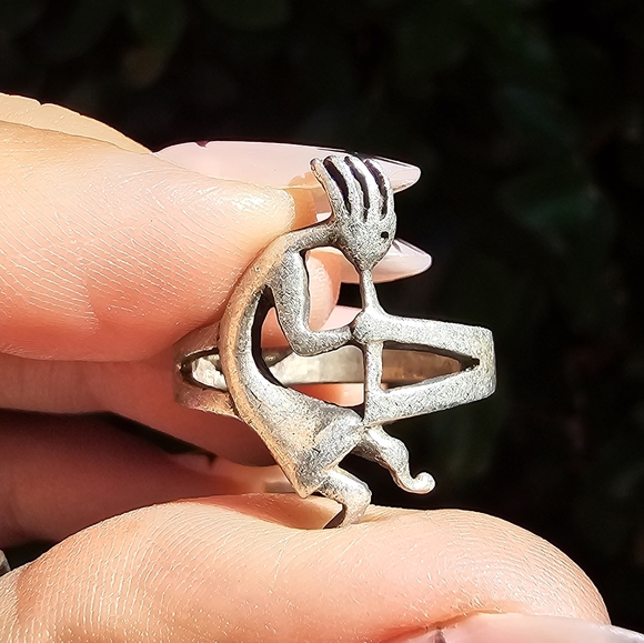 Sterling Kokopelli Ring - Picture 4 of 7